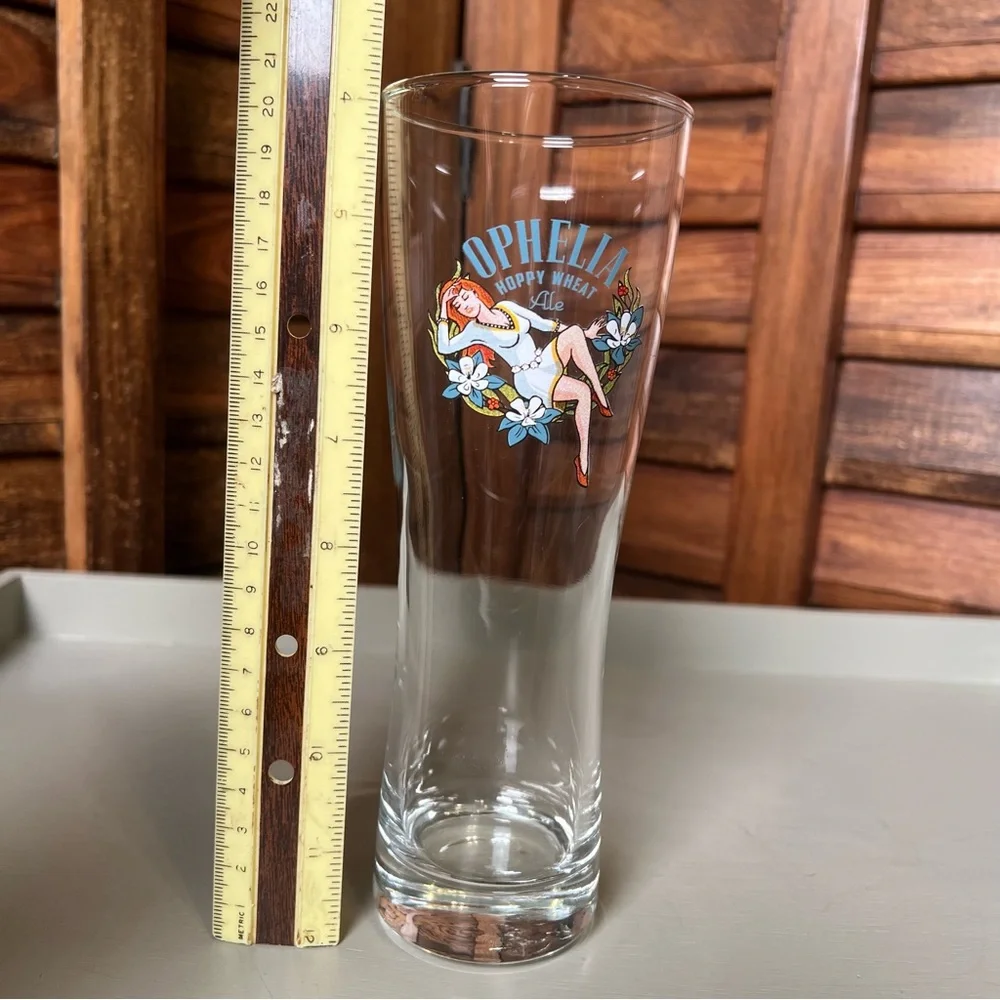 Ophelia Hoppy Wheat Ale Glass - Colorado Breckenridge brewery